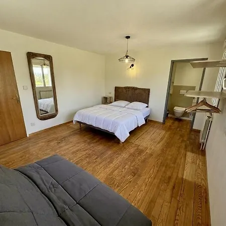 Holiday home Du Roc 8/10 Personnes *